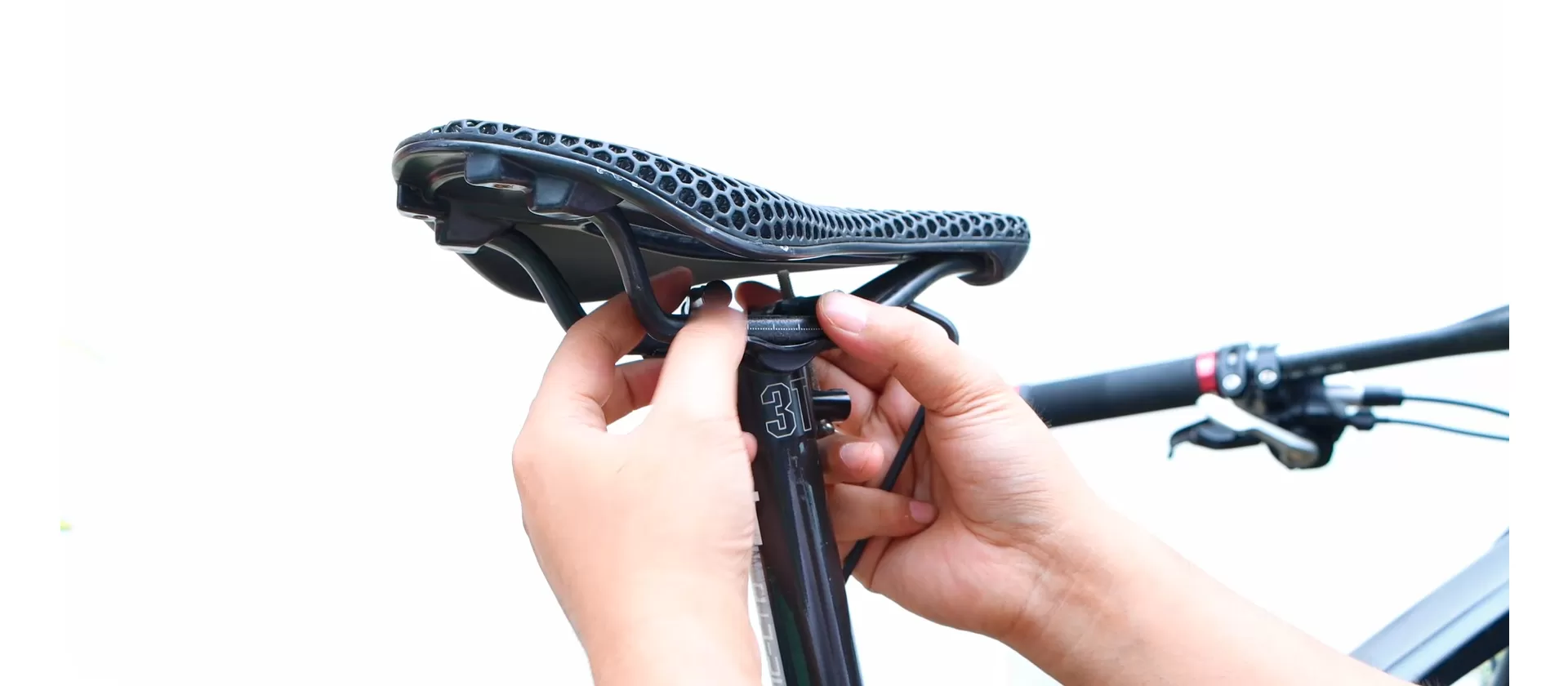 3D打印碳纤维座垫SC01亮点