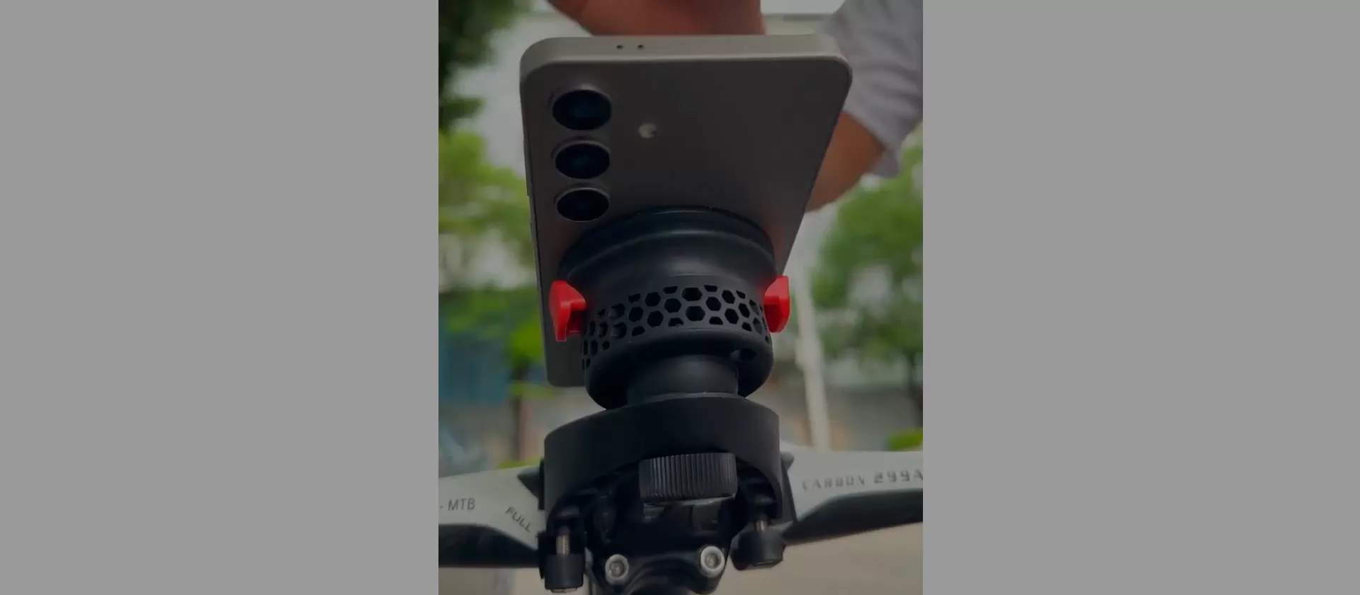 磁性快速释放自行车手机支架XB02P-Buckle的亮点